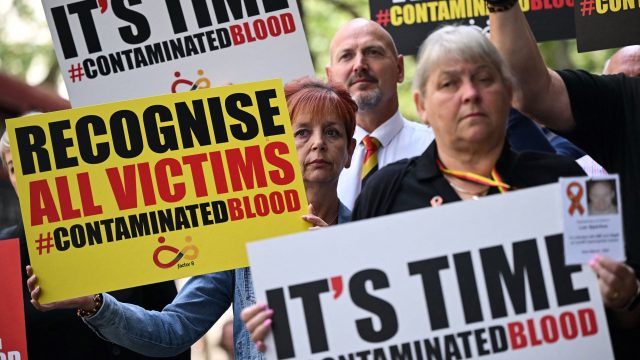 Sunak on 'wrong side of history' as MPs vote on infected blood payments