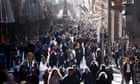UK economy returns to growth amid Black Friday spending lift