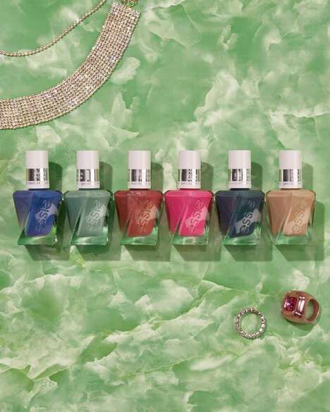 Jewelry-Inspired Nail Polishes - The Essie Gel Couture Be-Dazzled Collection is Expressive (TrendHunter.com)