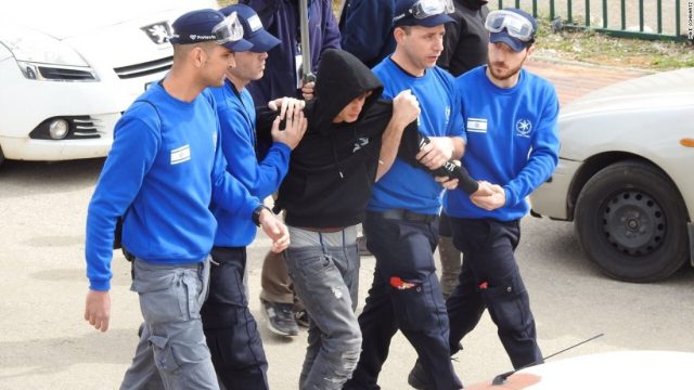 Hundreds protest West Bank settlers' evacuation
