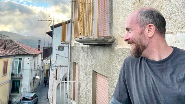 The American who bought a home in Italy and found 'big surprises' inside