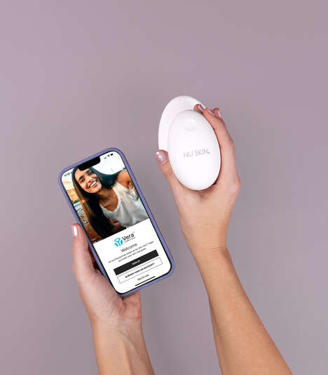 Microcurrent Bodycare Devices - The Nu Skin RenuSpa iO Refreshes the Body with Skin Stimulation (TrendHunter.com)