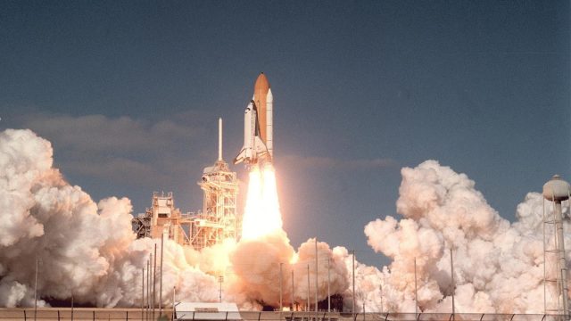 The Space Shuttle That Fell to Earth: was Columbia an avoidable disaster?