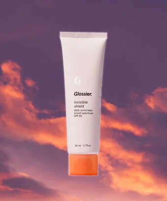 Enhanced Weightless Sunscreens - Glossier Launches a New, More Effective Version of its Sunscreen (TrendHunter.com)