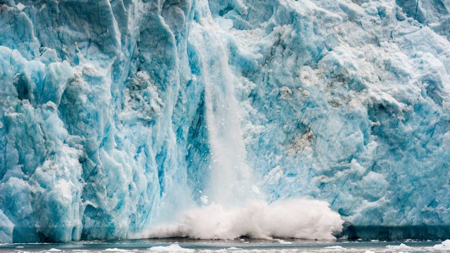 What is rock flour and how can it help to fight climate change?