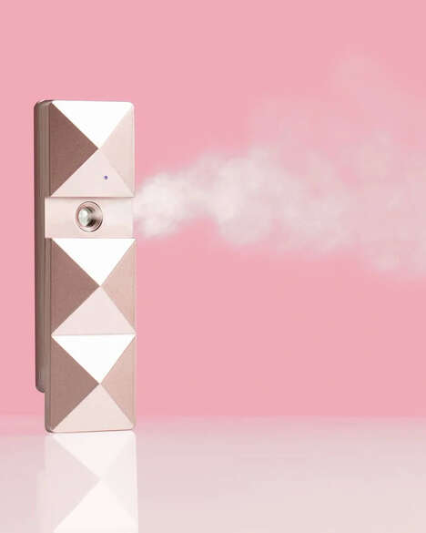Handheld Facial Hydrators - Mister Assister Breaks Water into Nanoparticles for Deep Hydration (TrendHunter.com)