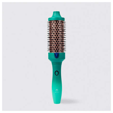 Versatile Thermal Brush Tools - Calista's FAUXblo Thermal Blowout Brush Offers Salon Quality Results (TrendHunter.com)