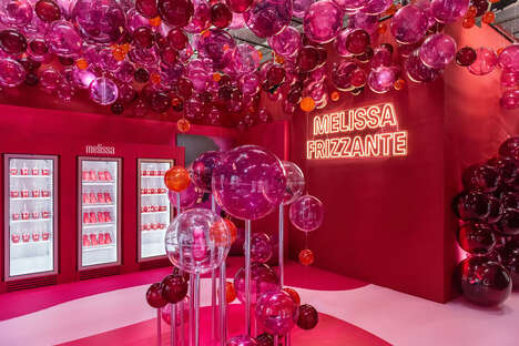 Jelly Sandal Pop-Ups - Melissa will Host a Vibrant 'Melissa Frizzante' Event in Paris (TrendHunter.com)