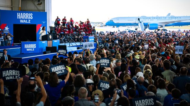 Trump gripes about Harris crowd sizes, fact-checks