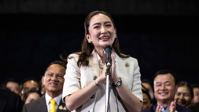 Thai lawmakers elect Shinawatra's daughter PM