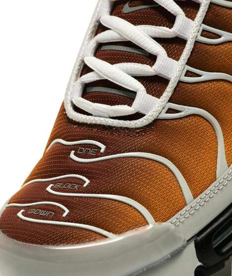 Sneaker-Inspired Dynamic Apparel - One Block Down Spotlights the Air Max Plus in New Capsule (TrendHunter.com)