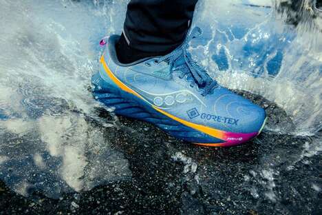 Enhanced Water-Resistant Footwear - Saucony Debuts its New Gore-Tex Collection (TrendHunter.com)