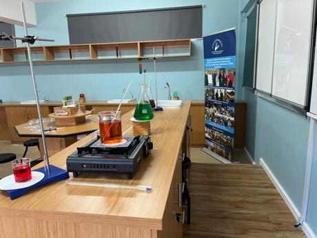Seven new STEM teaching and learning centres open at primary and high schools in the Western Cape