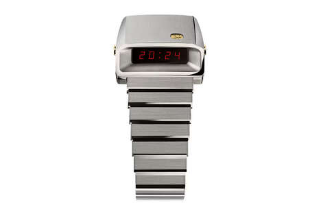 Retrofuturism Metallic Timepieces - The Girard-Perregaux Casquette 2.0 Comes in a New Model Option (TrendHunter.com)