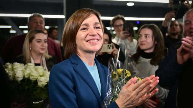 Moldova's pro-West president wins 2nd term