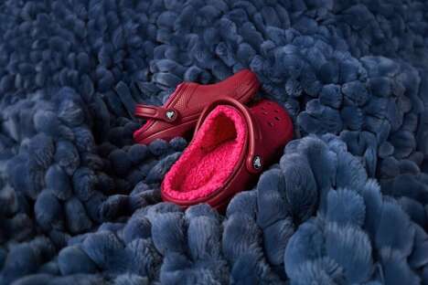 Comfortably Lined Clog Offerings - Crocs Launches ' Fuzz Fest' for Cyber Monday (TrendHunter.com)