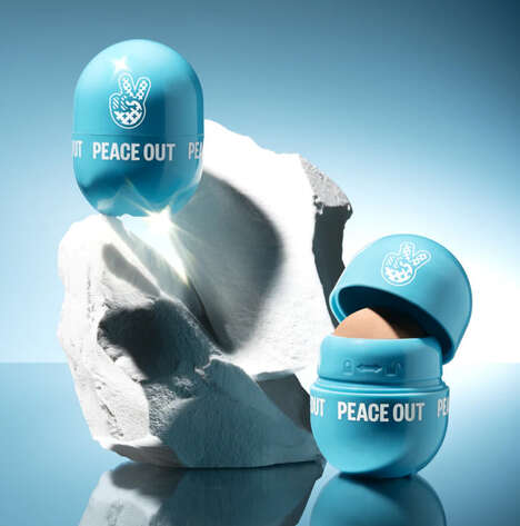 Oil Control Roller Balls - Peace Out's Oil Control Roller Helps Combat Oily Skin and Eliminate Shine (TrendHunter.com)