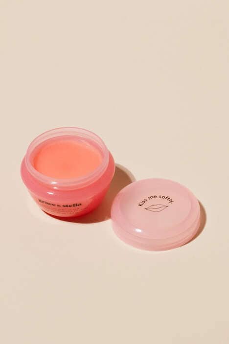 Self-Care Wellness Sets - Grace & Stella’s Self-Care Essentials Glow This Valentine’s Day (TrendHunter.com)