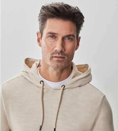 Elevated Casual Spring Collections - Robert Barakett’s Spring Line Offers Modern Wardrobe Pieces (TrendHunter.com)