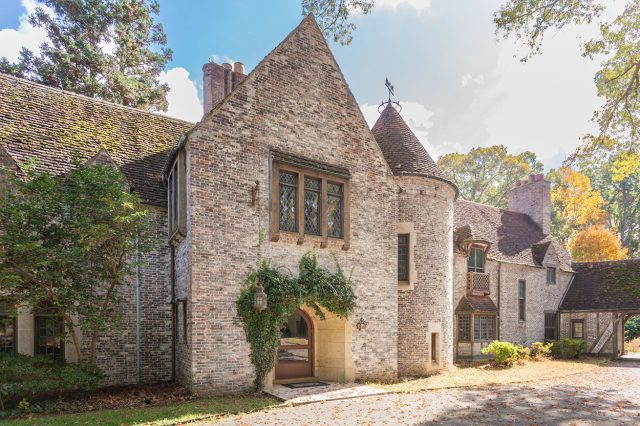 6 charming homes for the whimsical