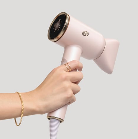 Intelligent Hair Dryers - The T3 Aire IQ Is The Future of Smart Hair Styling (TrendHunter.com)