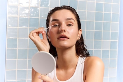 Daily Lash Growth Serums - Daily Practice's 'Lash Enhancing Serum' is Powered by Biomimetic Peptides (TrendHunter.com)