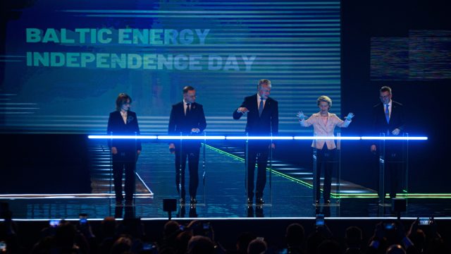 Baltic States unplug from Russian grid, join EU's