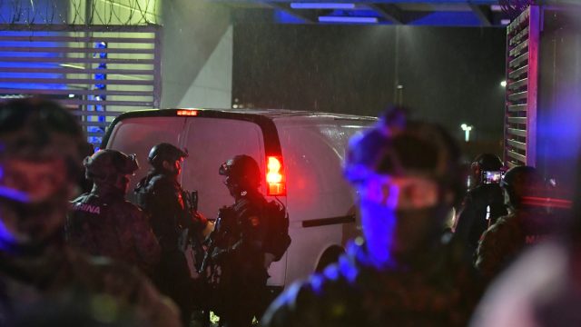 Mexico extradites 29 cartel figures amid US tariff threat
