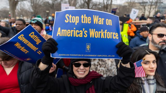 Judge tells White House to stop ordering mass firings