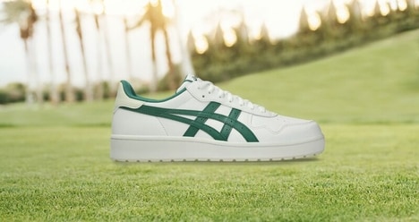Limited-Edition Golf Footwear Silhouettes - ASICS Boasts a Limited-Edition JAPAN S™ Golf Shoe (TrendHunter.com)