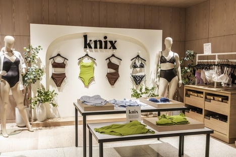 Canadian Retailer Expansions - Knix Partners with Holt Renfrew to Grow in Canada (TrendHunter.com)