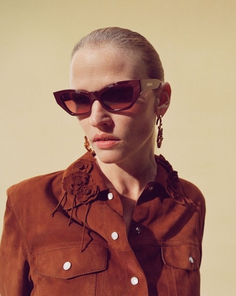 Luxury Statement Frames - Versace Unveiled its 'Signature Eyewear Collection' with Lara Stone (TrendHunter.com)