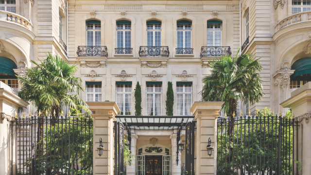 Shangri-La Paris: an elegant Parisian grande dame