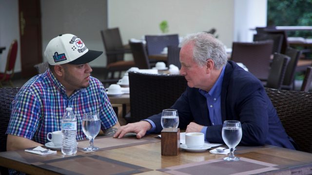 Court slams Trump, senator visits Ábrego García