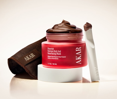 Pudding-Like Exfoliating Creams - The Nourish Nutrient Rich Soil Resurfacing Mask Has Enriched Clays (TrendHunter.com)