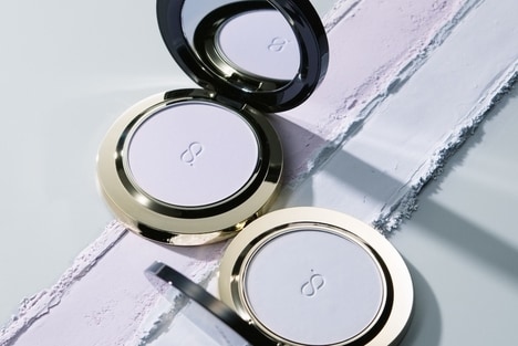 Recyclable Resin Beauty Compacts - SUQQU's Powder Compact Uses Eastman Cristal One Copolyester (TrendHunter.com)