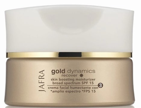 Sun Protection Moisturizers - The Jafra Gold Dynamics Skin Boosting Moisturizer Delivers SPF 15 (TrendHunter.com)