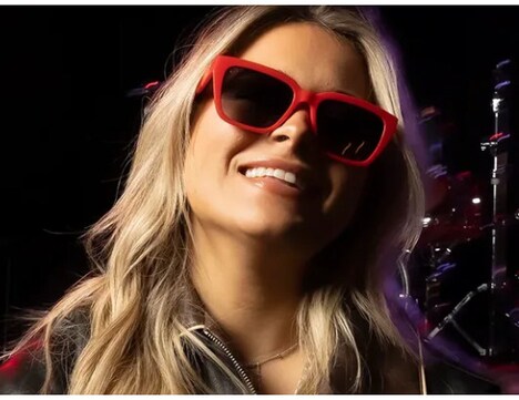 Country Star-Backed Eyewear Collabs - Blenders Eyewear Taps Alana Springsteen as Brand Ambassador (TrendHunter.com)