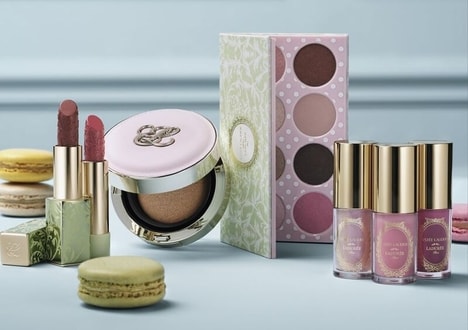 Patisserie-Inspired Beauty Pop-Ups - Estée Lauder x Ladurée Partner for a Sensorial Makeup (TrendHunter.com)