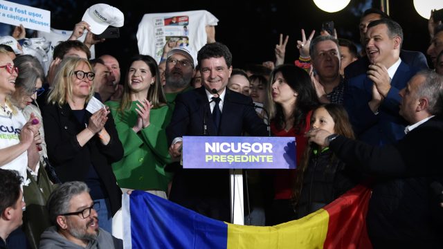 Pro-EU centrist beats Trump acolyte in Romania vote