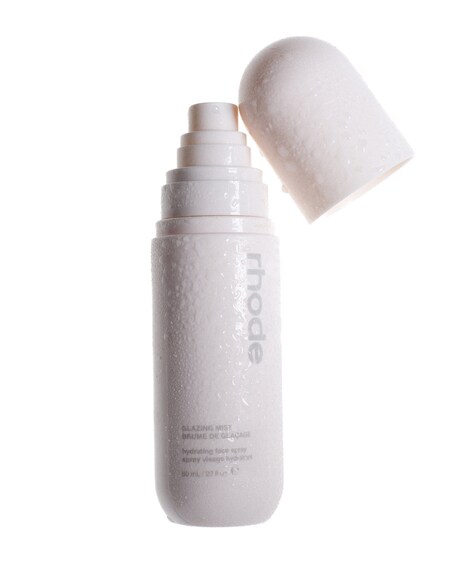 Versatile Hydrating Mists - The Glazing Mist by Rhode Delivers Instant Dewy Skin in a Bottle (TrendHunter.com)