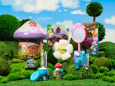 Playful Beauty Collector's Tins - Fenty Beauty Drops Whimsical Smurfette Collection Collector’s Tin (TrendHunter.com)