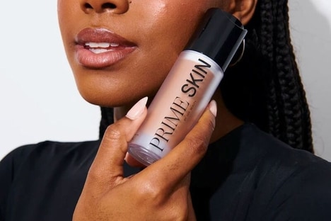 Canadian-Founded Beauty Expansions - GEE Beauty Launches at Holt Renfrew (TrendHunter.com)