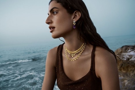Symbolic Handcrafted Jewelry - Azza Fahmy's 'Wonders of Nature' Collection Features Floral Motifs (TrendHunter.com)