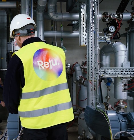 Large-Scale Textile Recycling Initiatives - Reju and Circle-8 Textile Ecosystems Partner in the U.K. (TrendHunter.com)