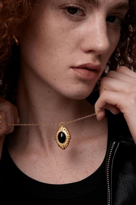 Hypoallergenic Waterproof Jewelry - Flaire & Co. Offers Luxe-Looking Gen Z Approved Pieces (TrendHunter.com)