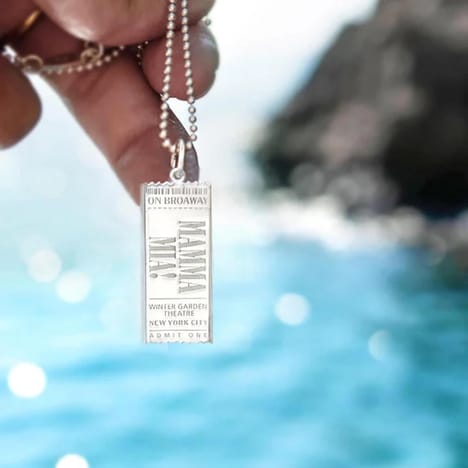 Broadway Jewelry Partnerships - Jet Set Candy Charms Fans with Exclusive Mamma Mia! Collaboration (TrendHunter.com)