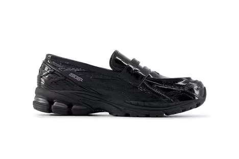Loafer-Sneaker Hybrid Shoes - New Balance 1906L Black Croc Flaunts Luxe Patent with Performance Tech (TrendHunter.com)