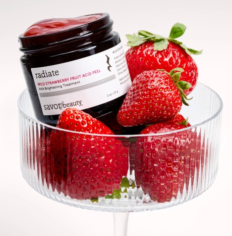 Strawberry-Enhanced Multi-Acid Peels - Savor Beauty Debuts the Wild Strawberry Multi-Acid Peel (TrendHunter.com)