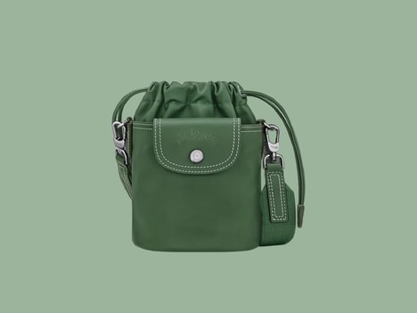 Top 100 Fashion Trends in September - From Workwear-Inspired Bucket Bags to Stylish Skate Sneakers (TrendHunter.com)
